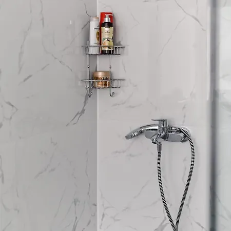 Paula Center Apartament *